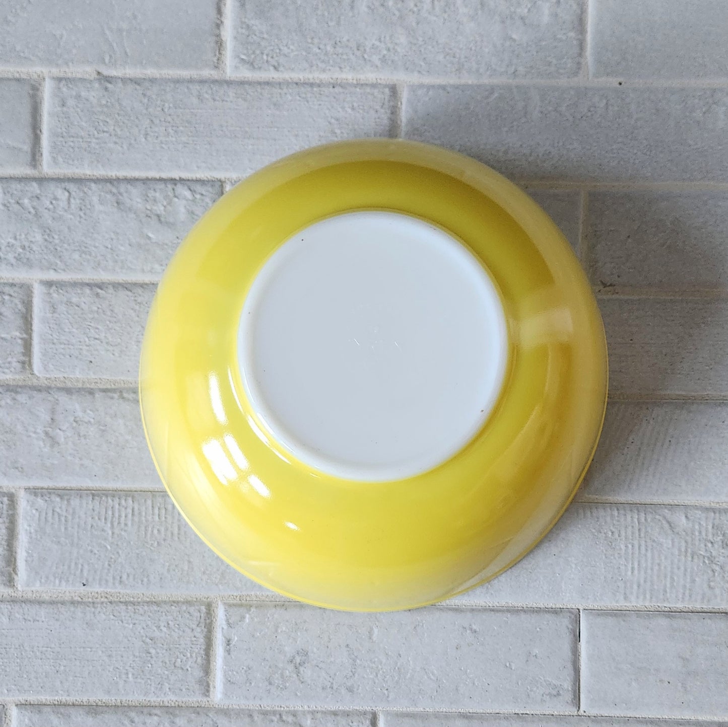 1950s Pyrex Primary Yellow 4qt Mixing Bowl