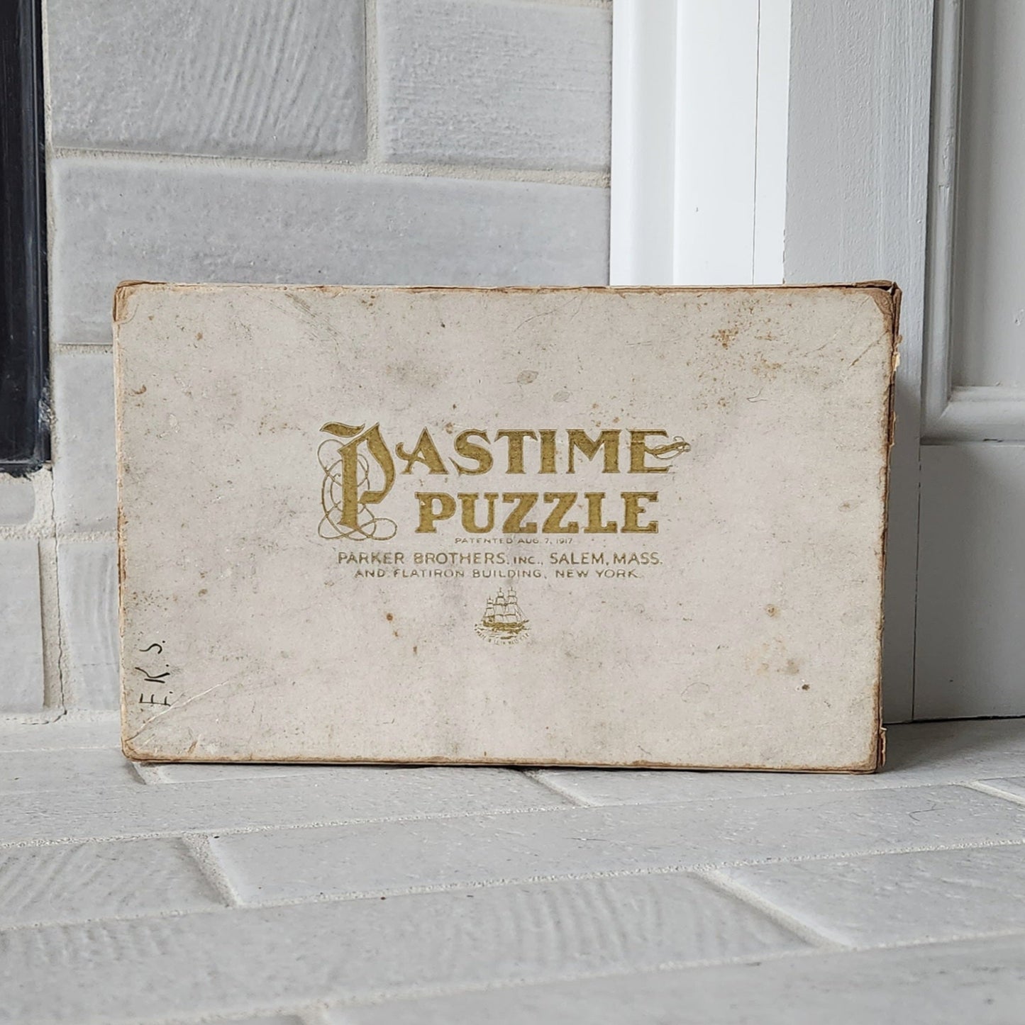 1923 Pastime Puzzle - The Milkmaid