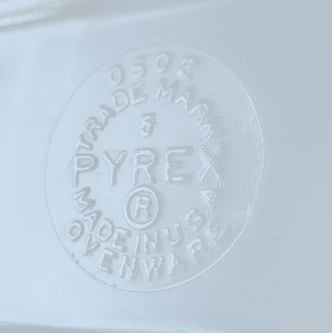 1950s Pyrex Refrigerator 1.5 Pint Pink Dish #0502 w Lid