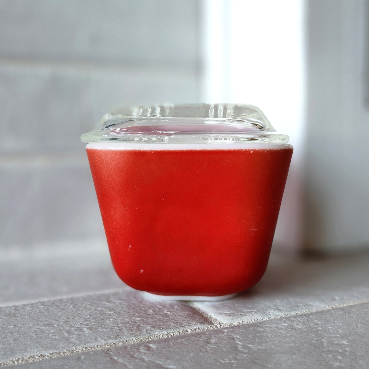 1950s Pyrex Primary Refrigerator 1.5 Cup Red Dish and Lid #0501