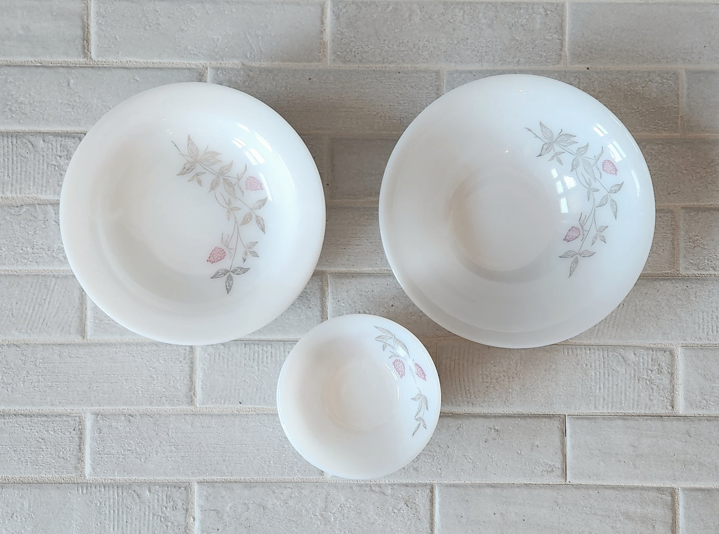 1960s Federal Glass Company Clover Blossom Bowls