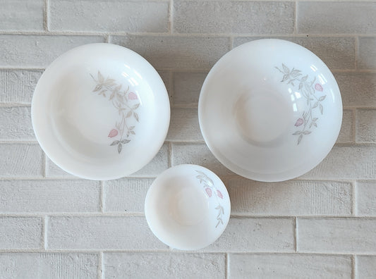 1960s Federal Glass Company Clover Blossom Bowls