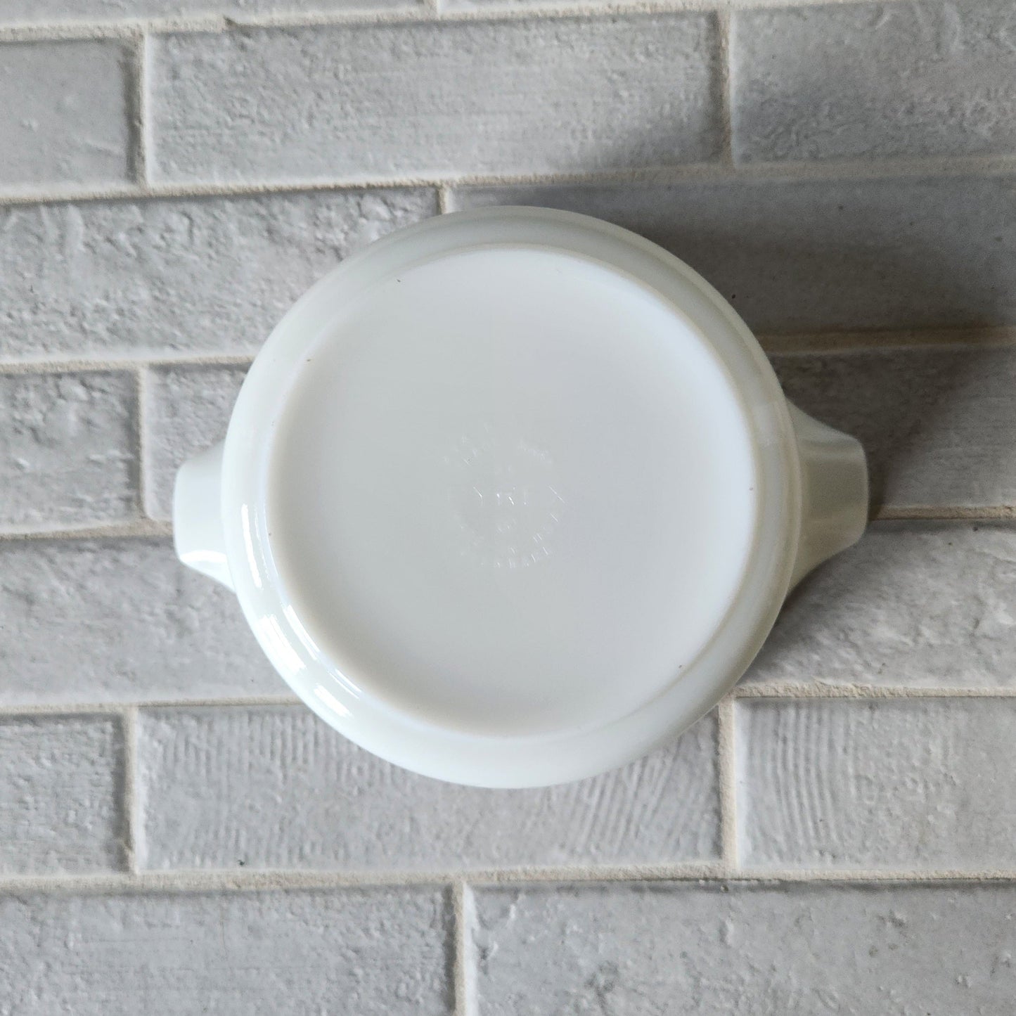 1972 Pyrex Butterfly Gold Cinderella Round Casserole #480-4 3-Piece Set