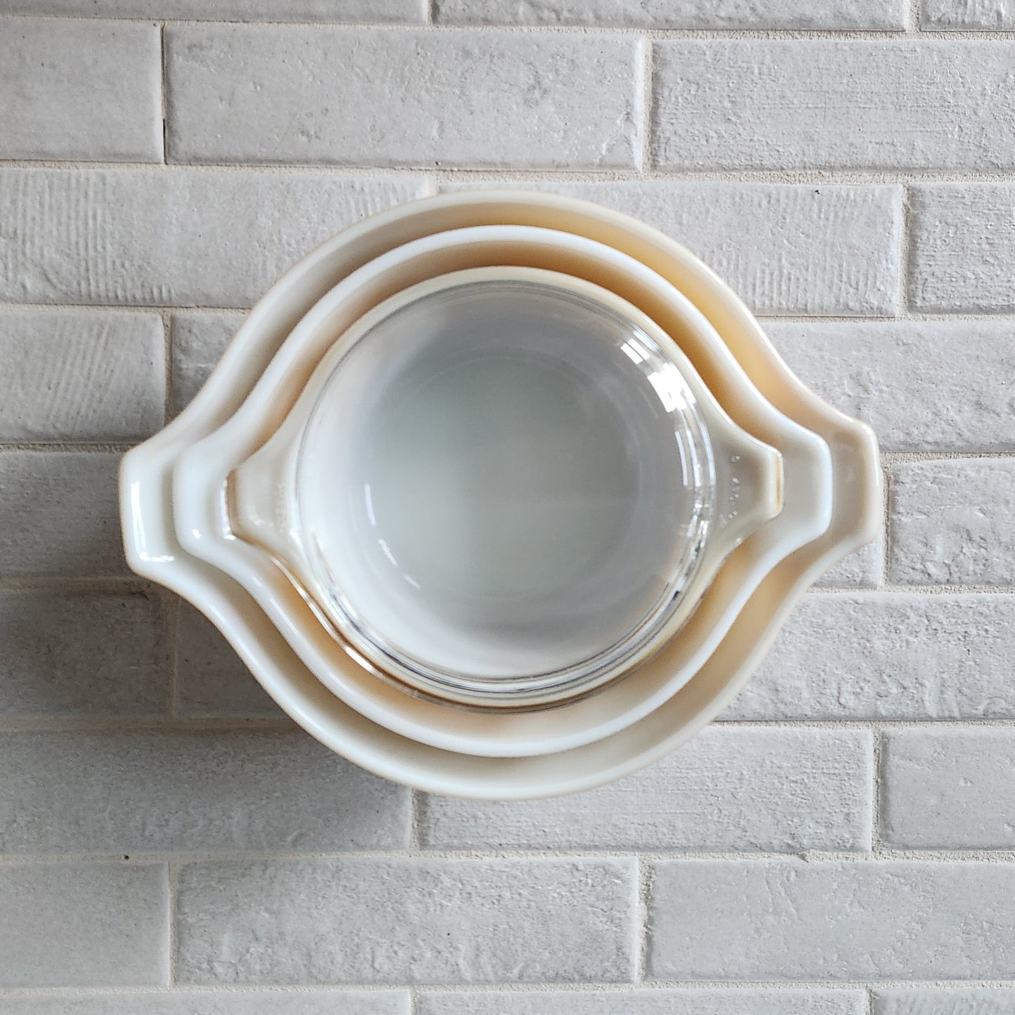 1972 Pyrex Butterfly Gold Cinderella Round Casserole #480-4 3-Piece Set