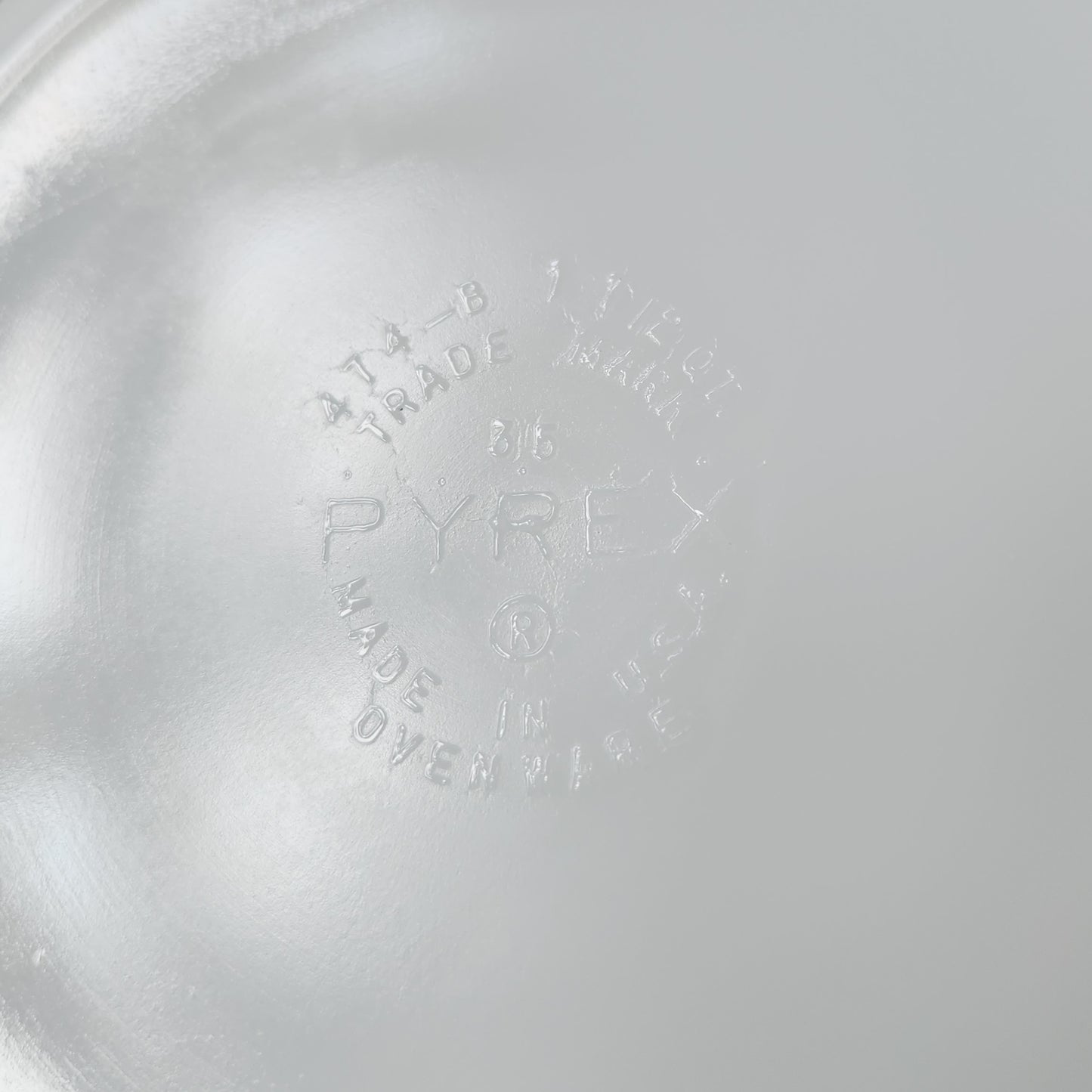 1972 Pyrex Butterfly Gold Cinderella Round Casserole #480-4 3-Piece Set